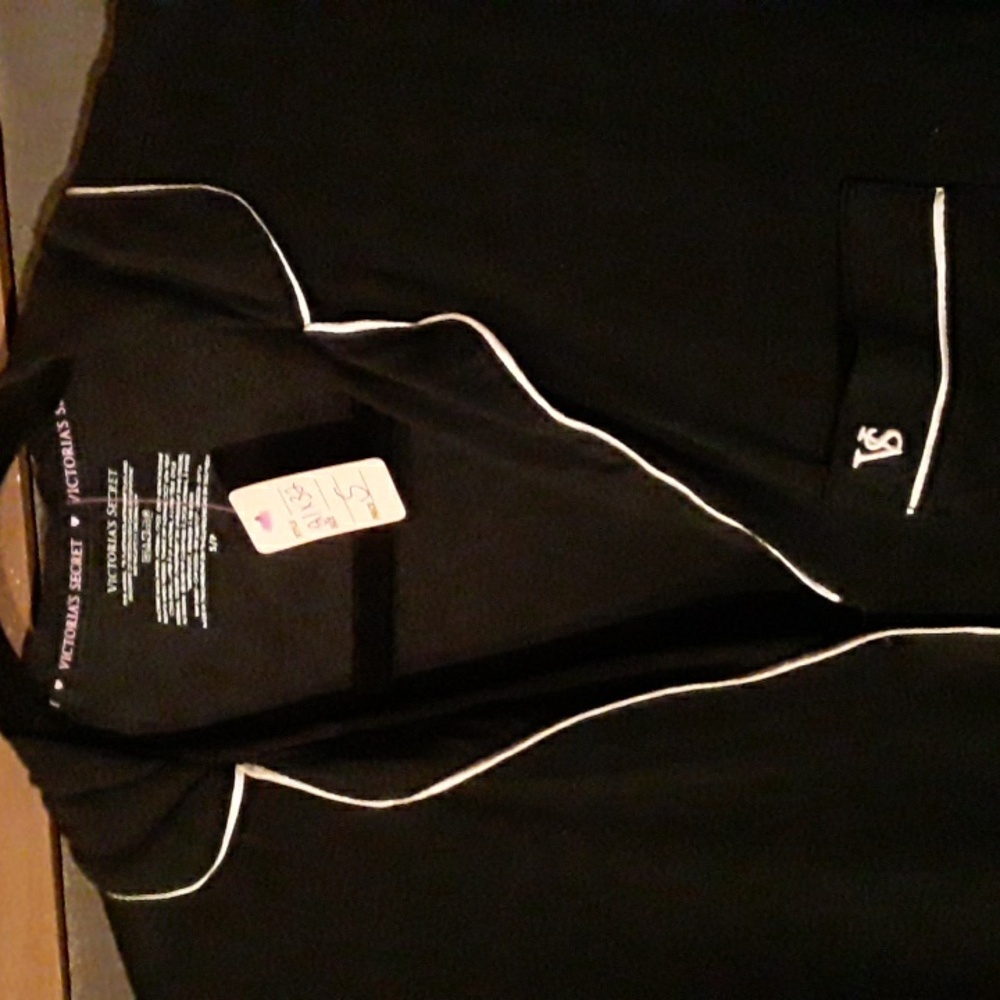 Victoria's Secret Small Black With Pink Trim Long Sleeve Button down Nightshirt - Picture 7 of 12